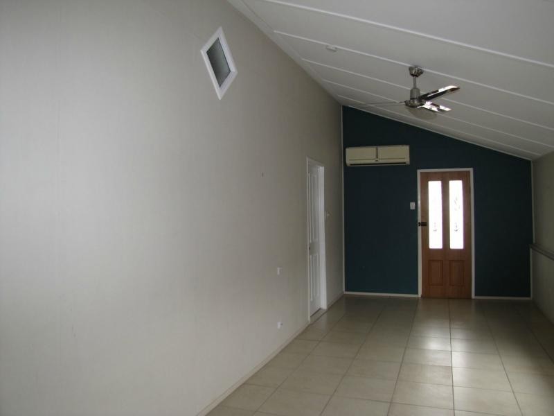 268 Queen Street, Ayr QLD 4807