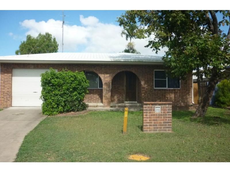 4 Little Crescent, Ayr QLD 4807