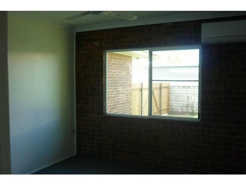 4 Little Crescent, Ayr QLD 4807