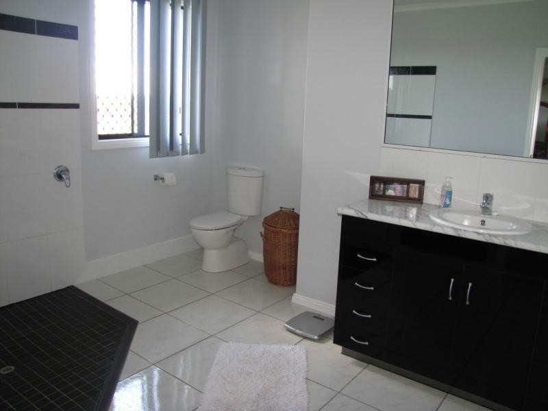 66 Northern Road, Rita Island QLD 4807