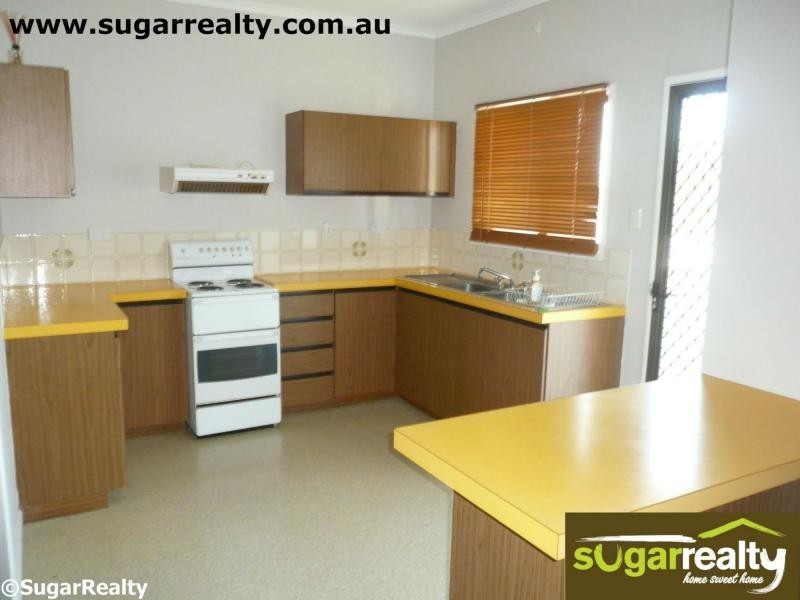 62 Ross Street, Ayr QLD 4807