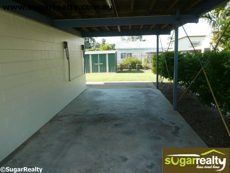62 Ross Street, Ayr QLD 4807