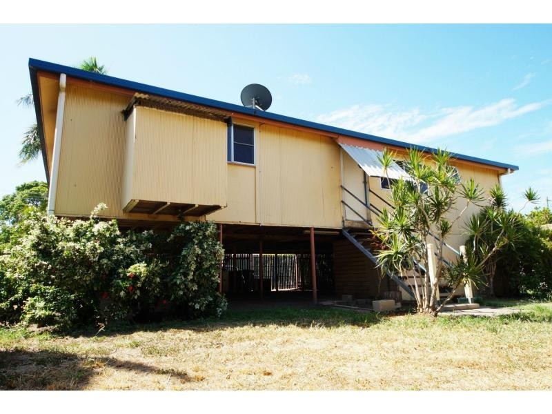 59 Sixth Street, Home Hill QLD 4806