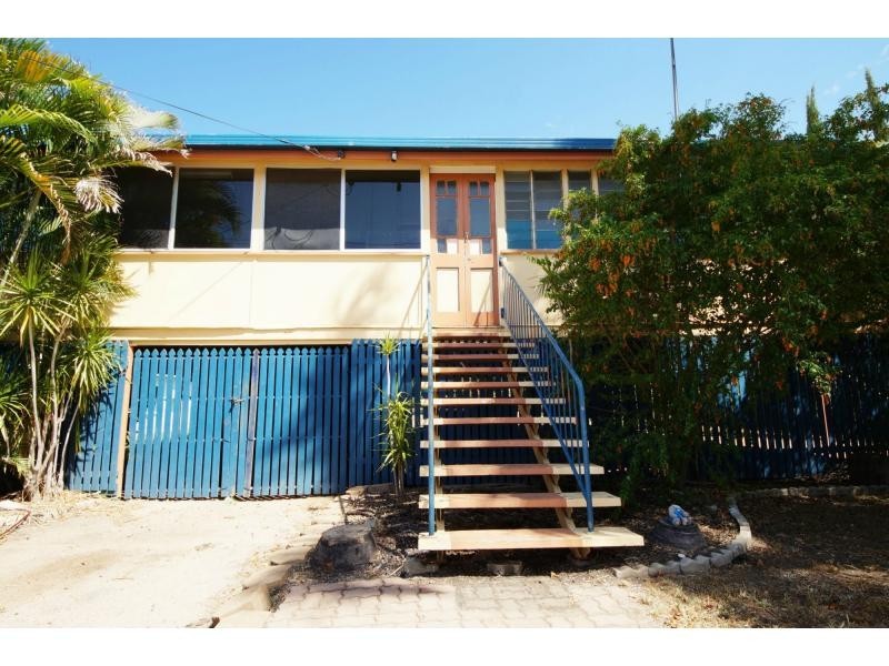 59 Sixth Street, Home Hill QLD 4806