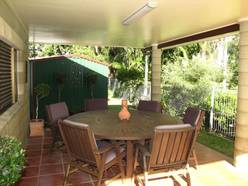 27 Fifteenth A Street, Home Hill QLD 4806