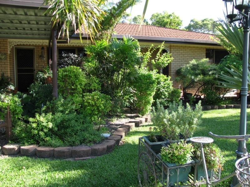 27 Fifteenth A Street, Home Hill QLD 4806
