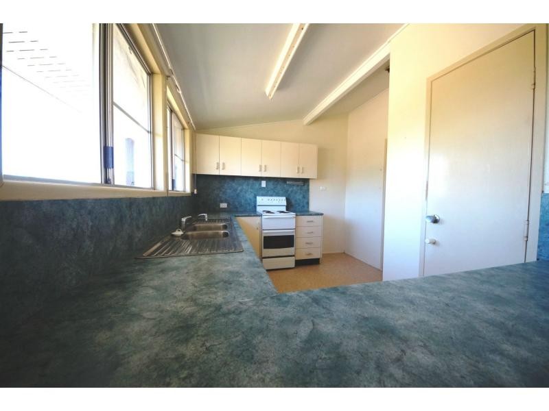 11-13 Sixteenth Avenue, Home Hill QLD 4806