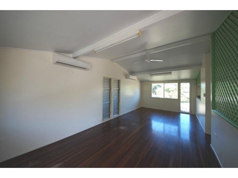 11-13 Sixteenth Avenue, Home Hill QLD 4806