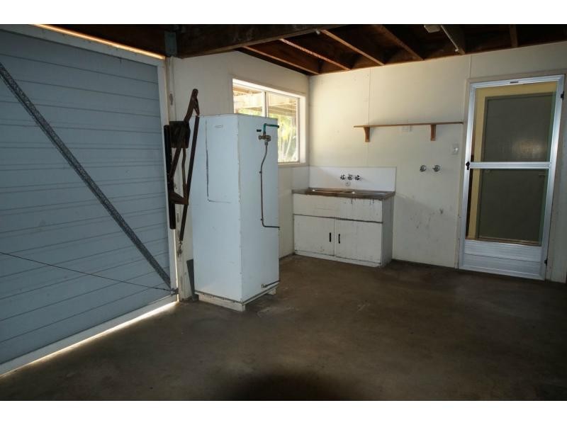 11-13 Sixteenth Avenue, Home Hill QLD 4806