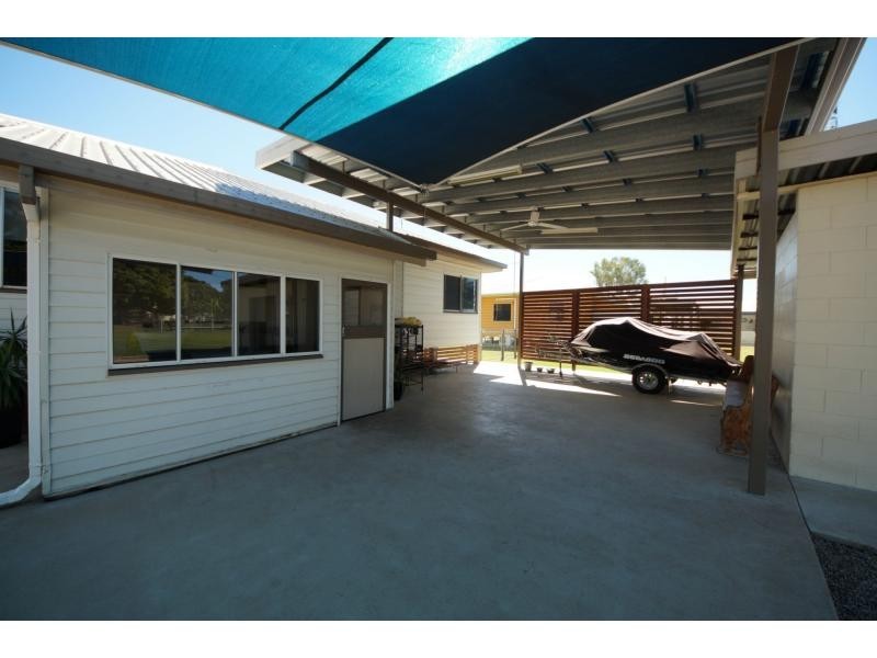 16a Wilmington Street, Ayr QLD 4807