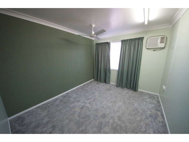 1/102 Thirteenth Avenue, Home Hill QLD 4806