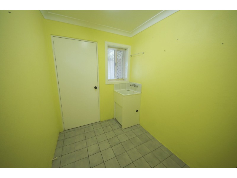 1/102 Thirteenth Avenue, Home Hill QLD 4806