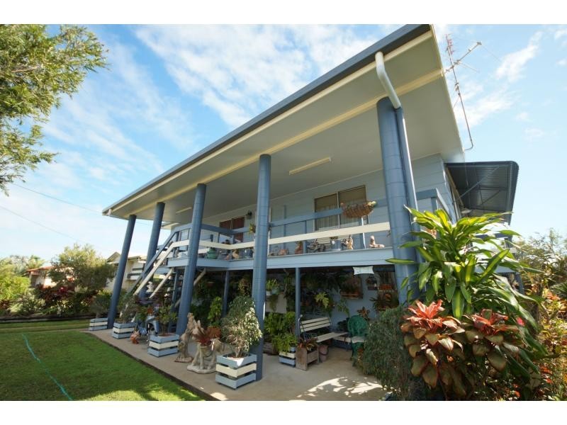 10 Burke Street, Brandon QLD 4808