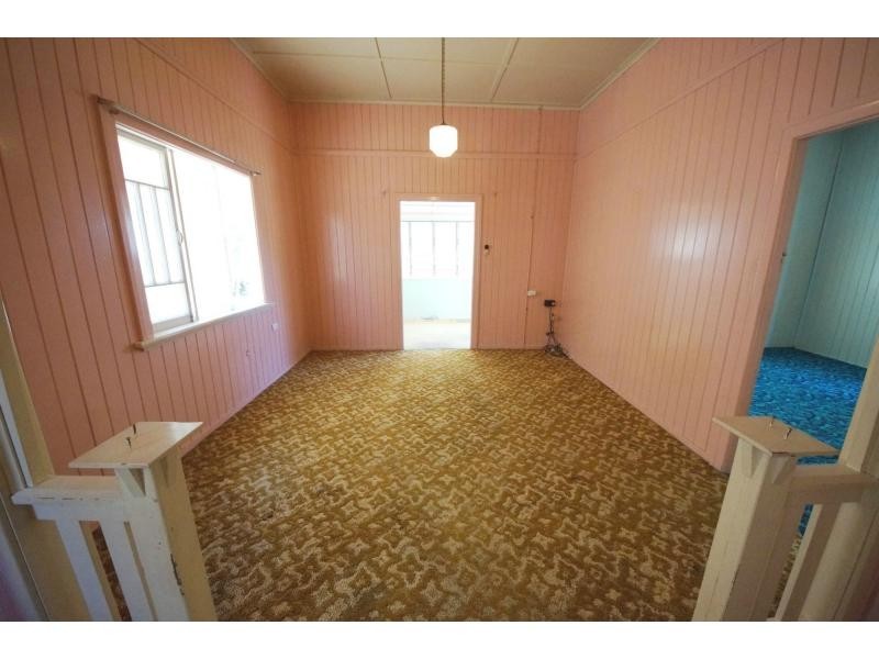 36 Mary Street, Ayr QLD 4807