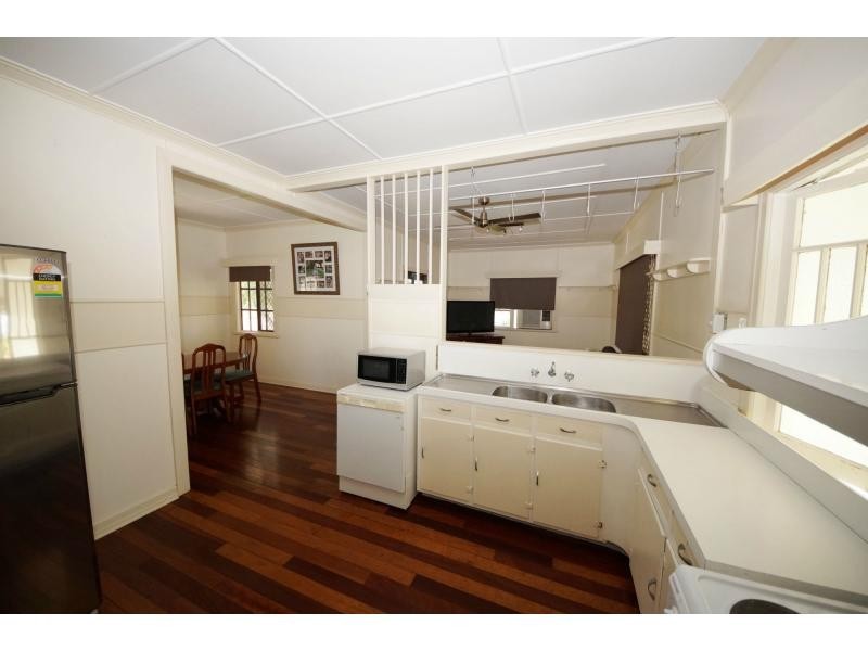 21 Brisbane Street, Ayr QLD 4807