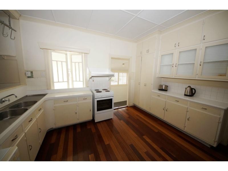 21 Brisbane Street, Ayr QLD 4807