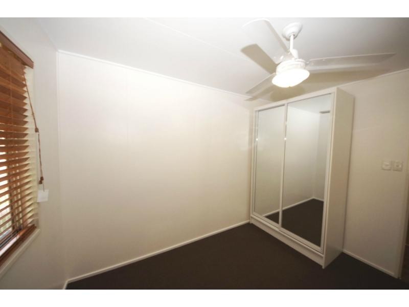 119 Tenth Avenue, Home Hill QLD 4806