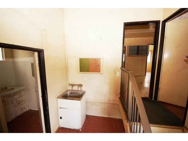 9 Hobart Street, Ayr QLD 4807