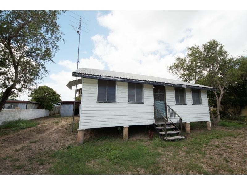 9 Hobart Street, Ayr QLD 4807