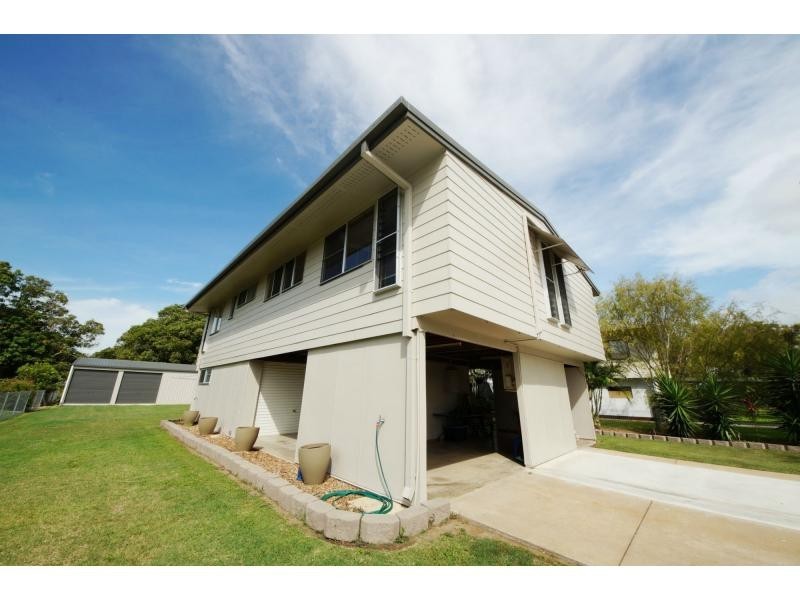 6 Twelfth A Avenue, Home Hill QLD 4806