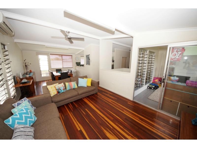 6 Twelfth A Avenue, Home Hill QLD 4806