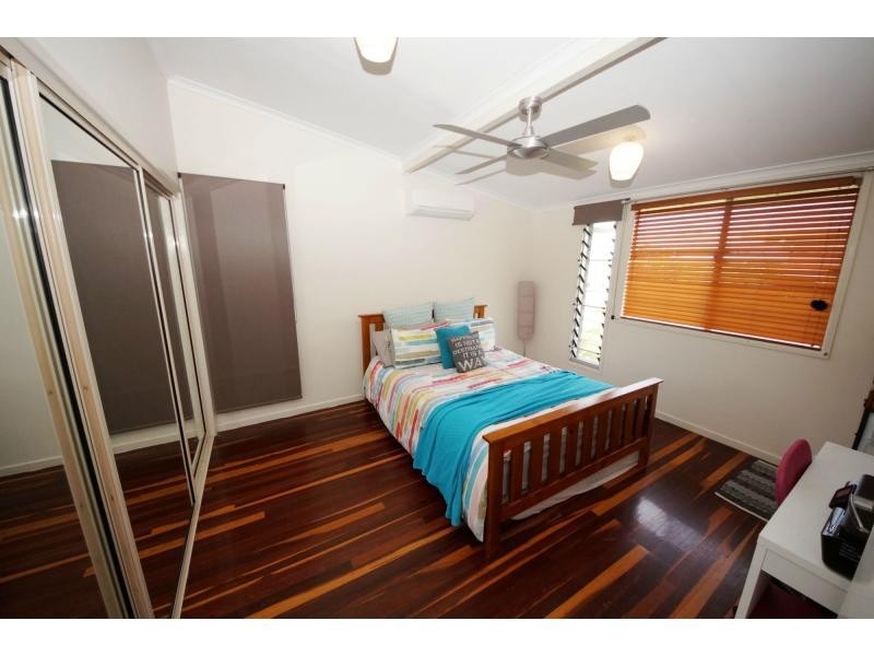 6 Twelfth A Avenue, Home Hill QLD 4806