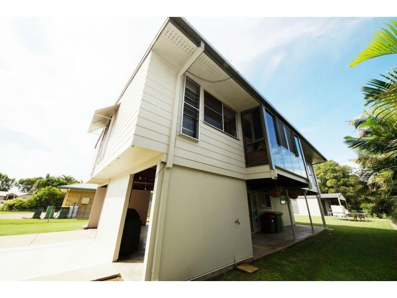 6 Twelfth A Avenue, Home Hill QLD 4806