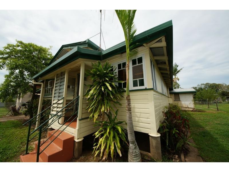 16 Richard Street, Ayr QLD 4807