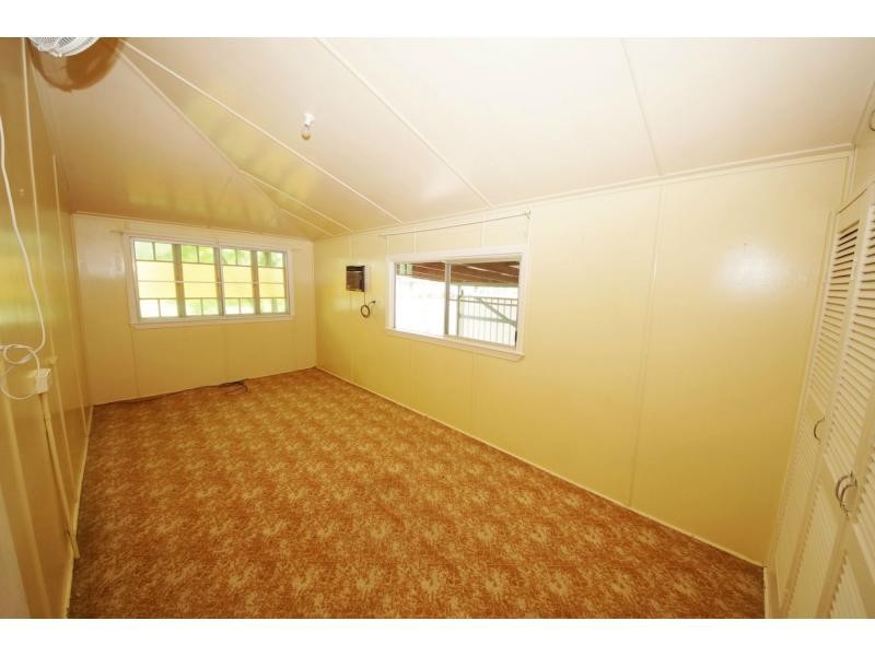16 Richard Street, Ayr QLD 4807