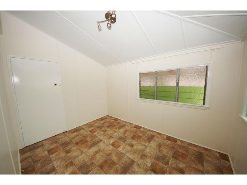16 Richard Street, Ayr QLD 4807