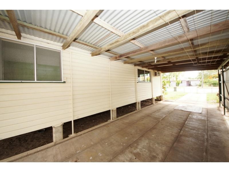 16 Richard Street, Ayr QLD 4807