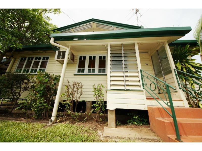 16 Richard Street, Ayr QLD 4807