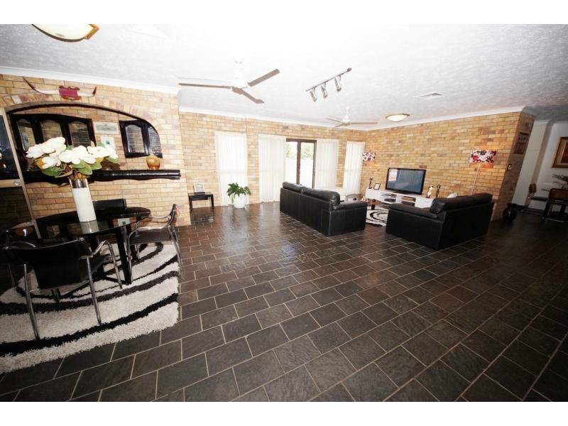 364 Drynie Road, Brandon QLD 4808