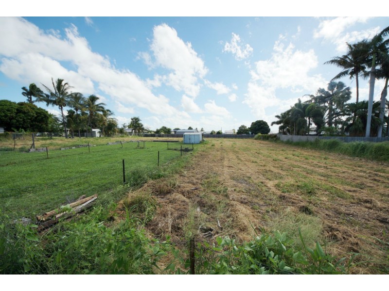 89 Mackenzie Street, Ayr QLD 4807