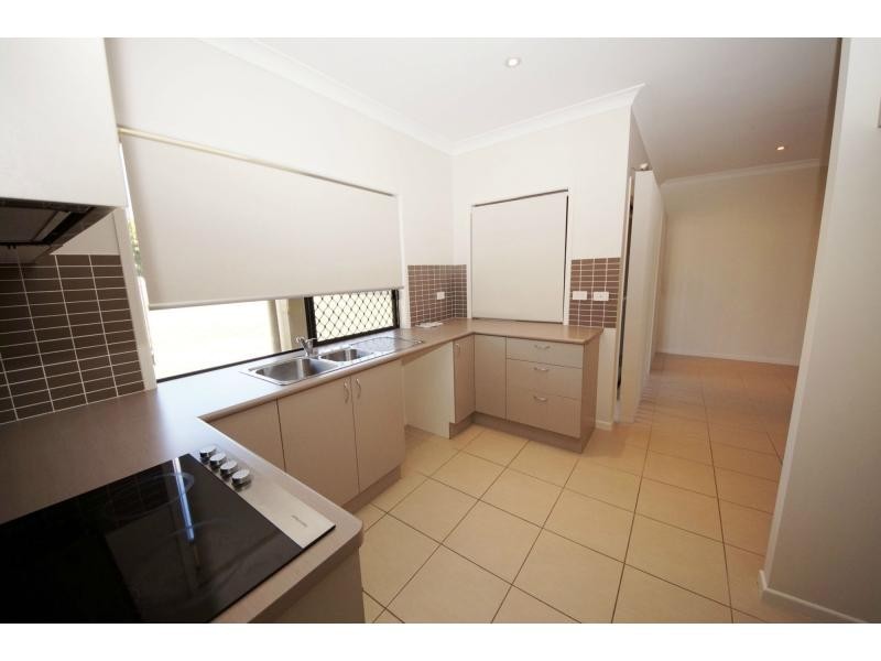 17 Munro Street, Ayr QLD 4807