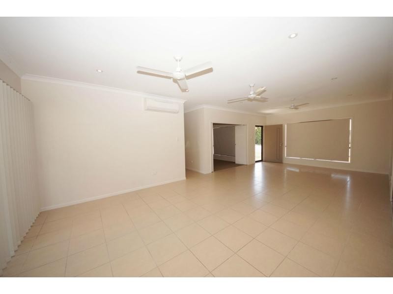 17 Munro Street, Ayr QLD 4807