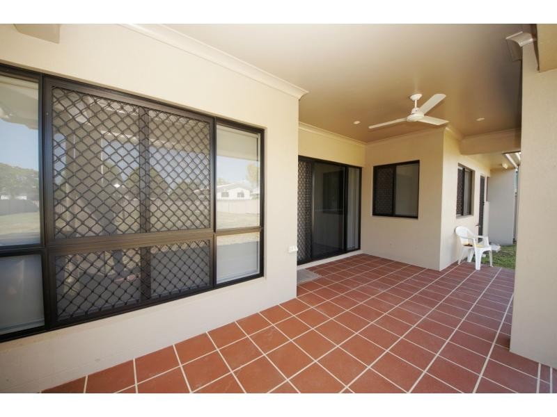 17 Munro Street, Ayr QLD 4807