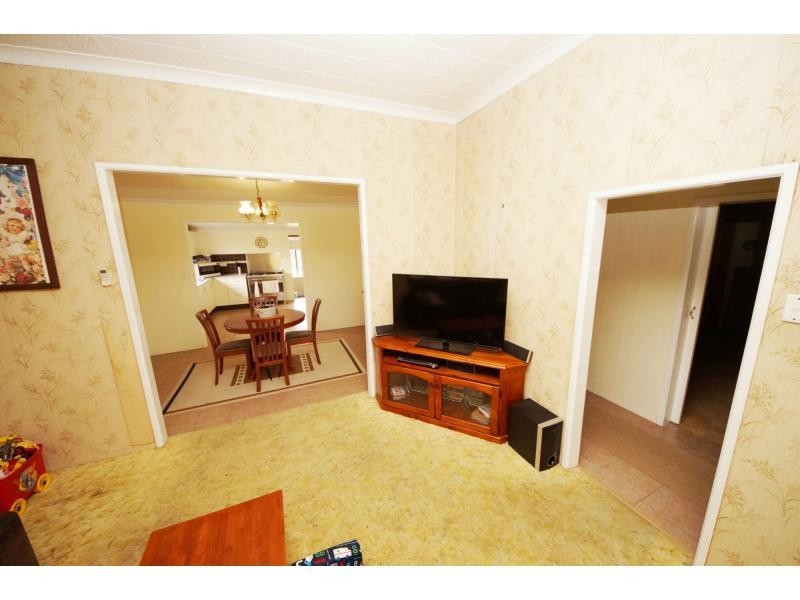 115 Munro Street, Ayr QLD 4807