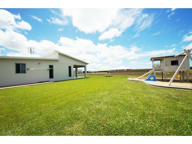 4 Keyren Way, Ayr QLD 4807