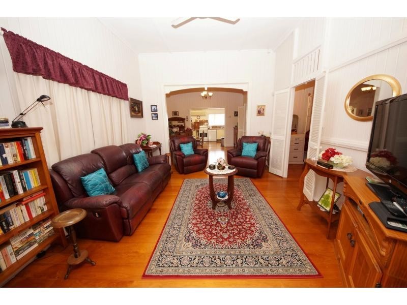 94 Young Street, Ayr QLD 4807