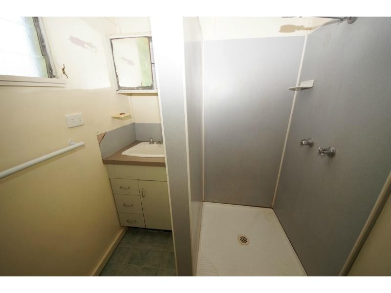 92 Railway Street, Ayr QLD 4807