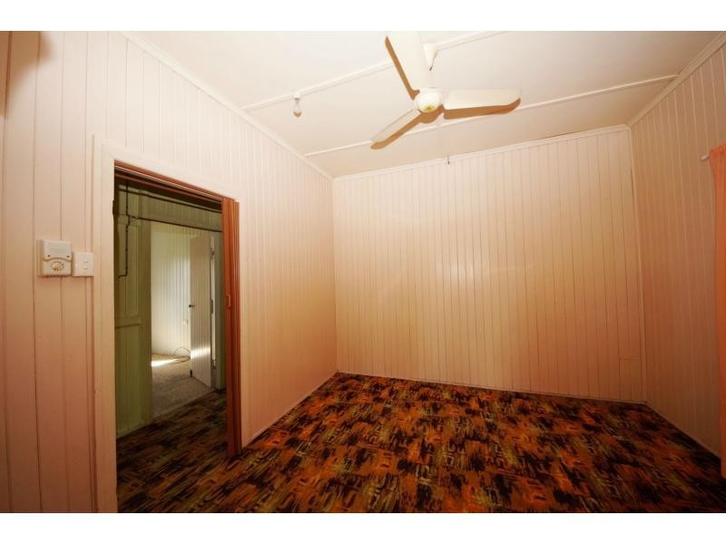 11 Second Street, Home Hill QLD 4806