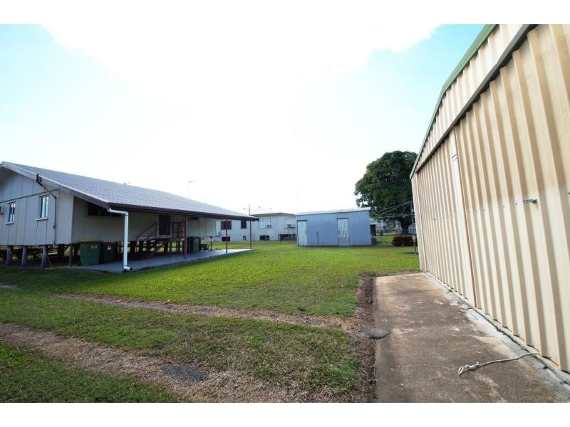 11 Second Street, Home Hill QLD 4806