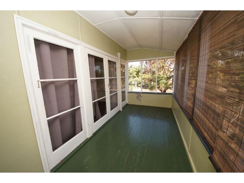 25 Dennis Street, Ayr QLD 4807