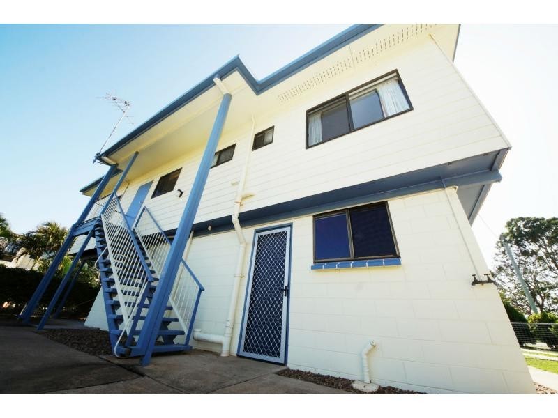 62 Ross Street, Ayr QLD 4807