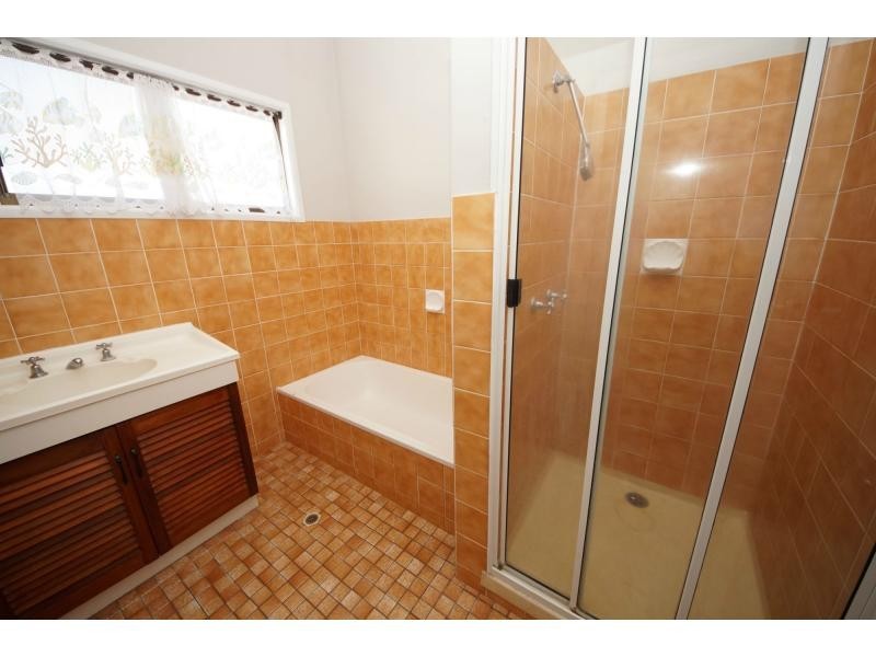 62 Ross Street, Ayr QLD 4807