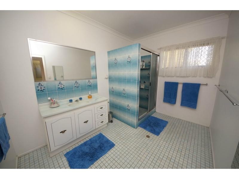 74 Eighth Street, Home Hill QLD 4806