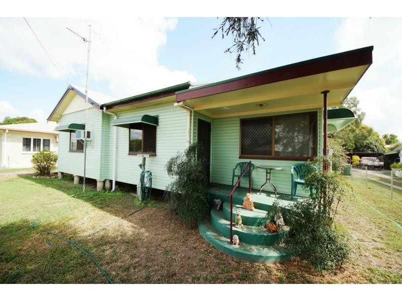 90 Sixth Street, Home Hill QLD 4806