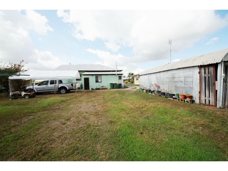 90 Sixth Street, Home Hill QLD 4806