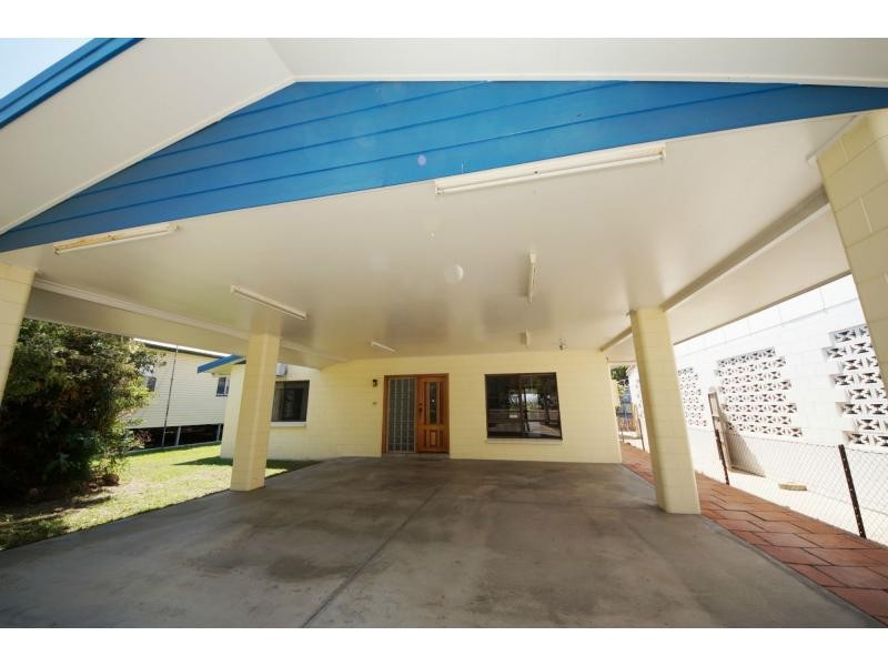 101 Seventh Avenue, Home Hill QLD 4806